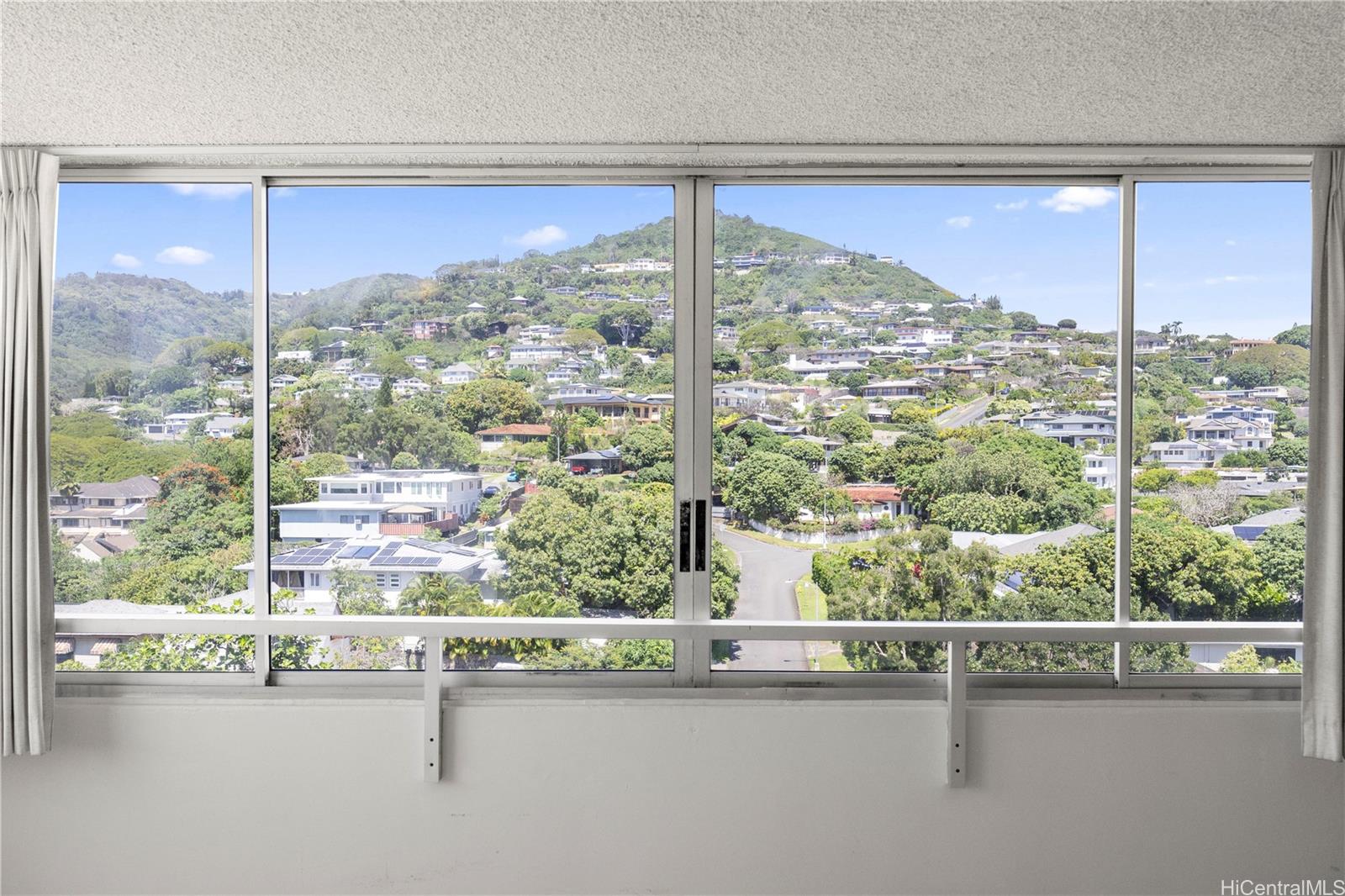 Anga-Roa condo # 703, Honolulu, Hawaii - photo 19 of 25