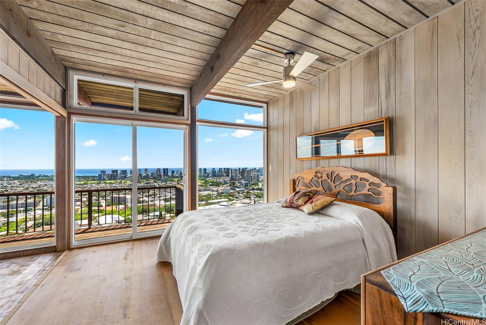 1546  Kanalui St St. Louis, Diamond Head home - photo 10 of 21