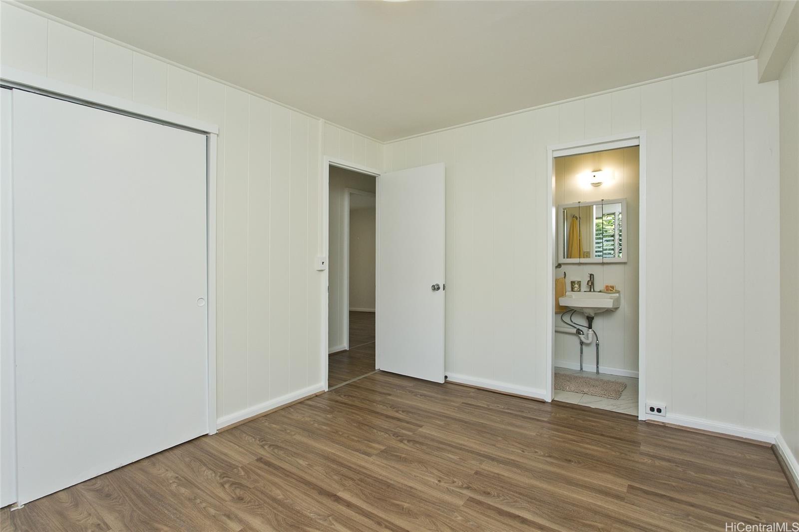 1547  Ala Aolani Street Moanalua Valley, Honolulu home - photo 13 of 24