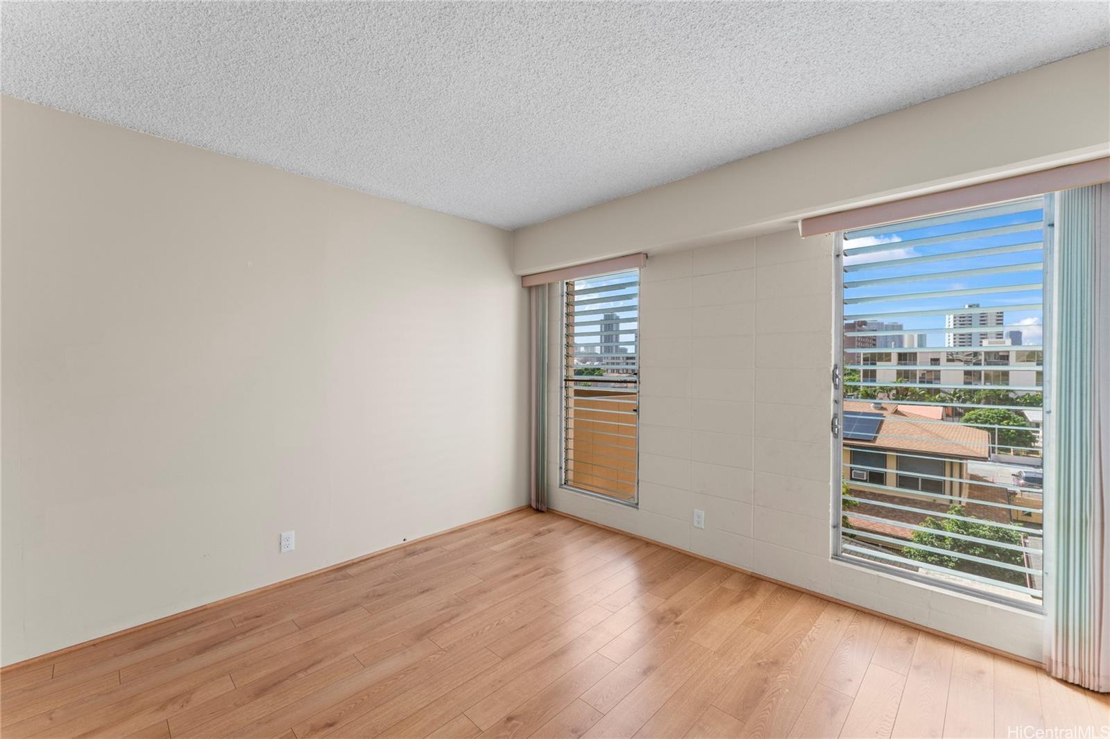 Wilder At Piikoi condo # 403, Honolulu, Hawaii - photo 11 of 25