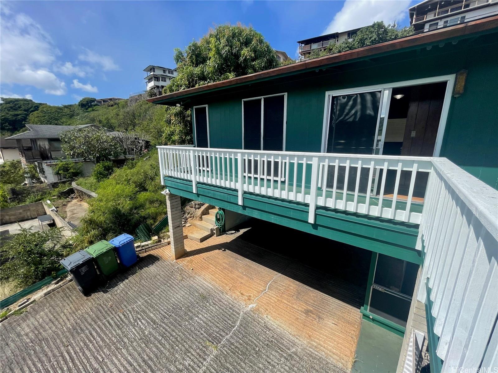 1548  Onipaa Street Moanalua Gardens, Honolulu home - photo 10 of 20