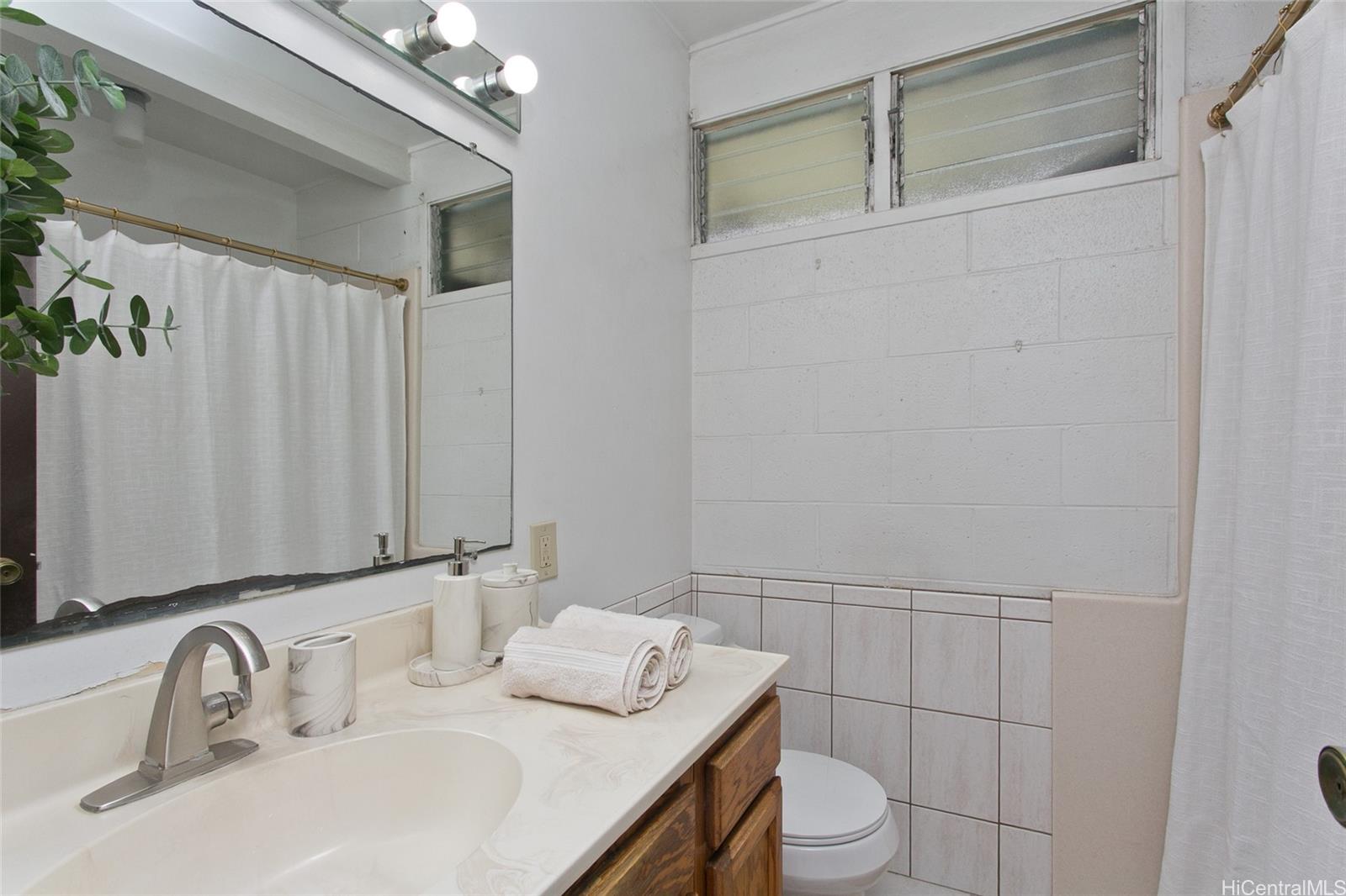 1548  Piikea Street Foster Village, PearlCity home - photo 13 of 20