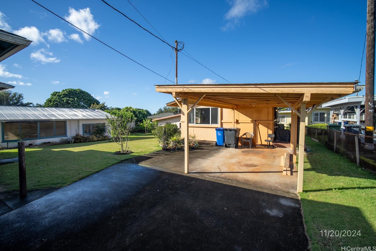 155 Hauola Ave Wahiawa - Rental - photo 3 of 20