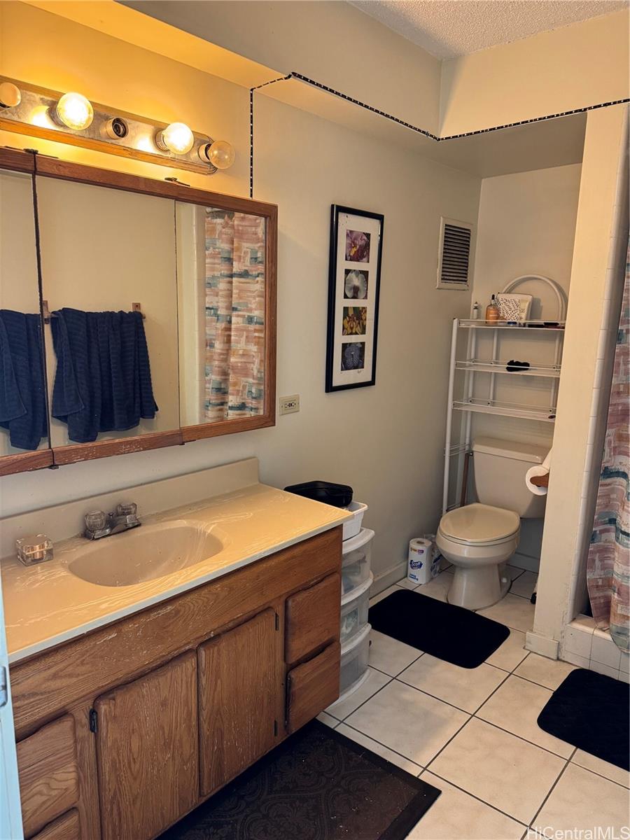 Punahou Gardens Apts condo # 1304, Honolulu, Hawaii - photo 16 of 22