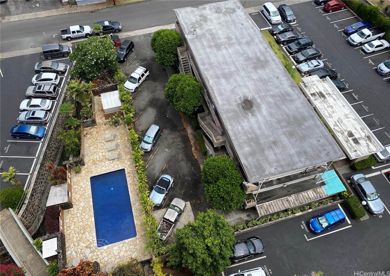 Punahou Gardens Apts condo # 1304, Honolulu, Hawaii - photo 4 of 21