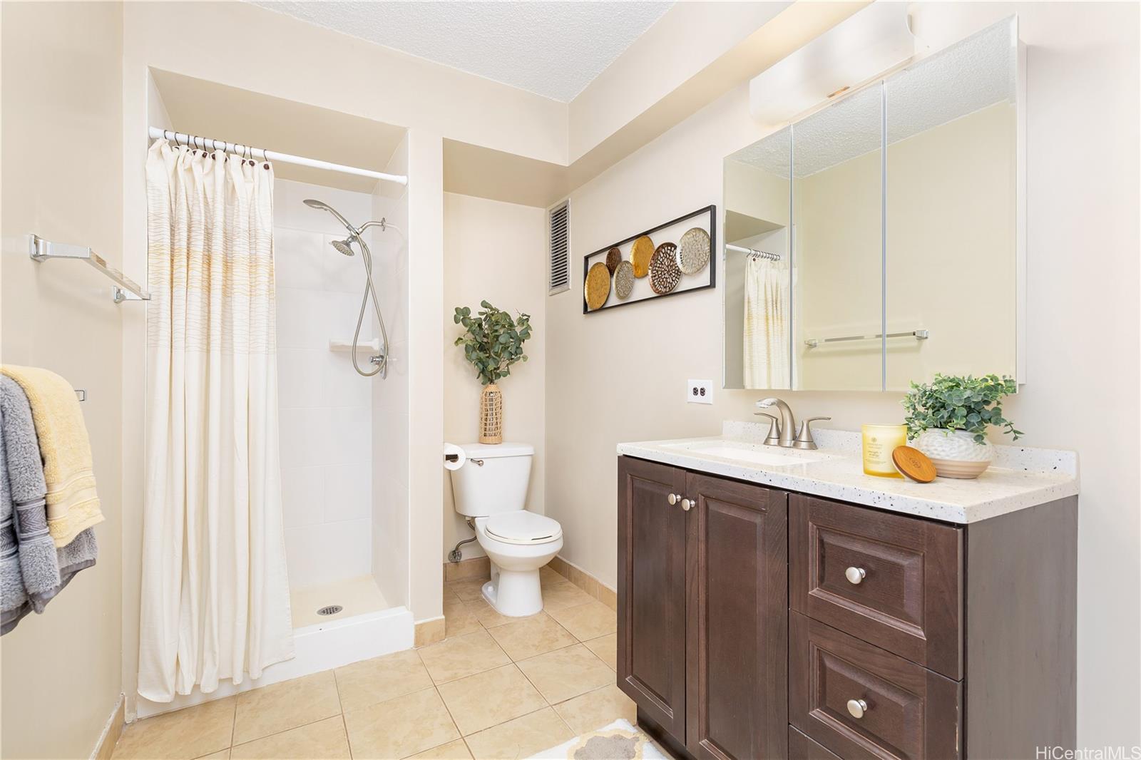 Punahou Gardens Apts condo # A301, Honolulu, Hawaii - photo 7 of 17