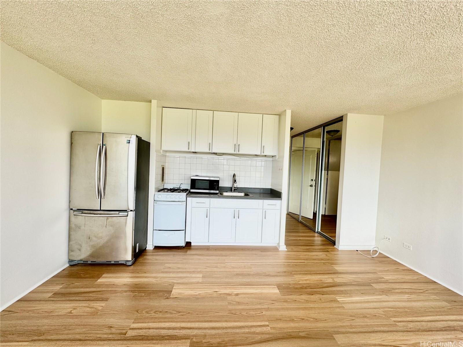 Punahou Gardens Apts condo # A612, Honolulu, Hawaii - photo 2 of 14