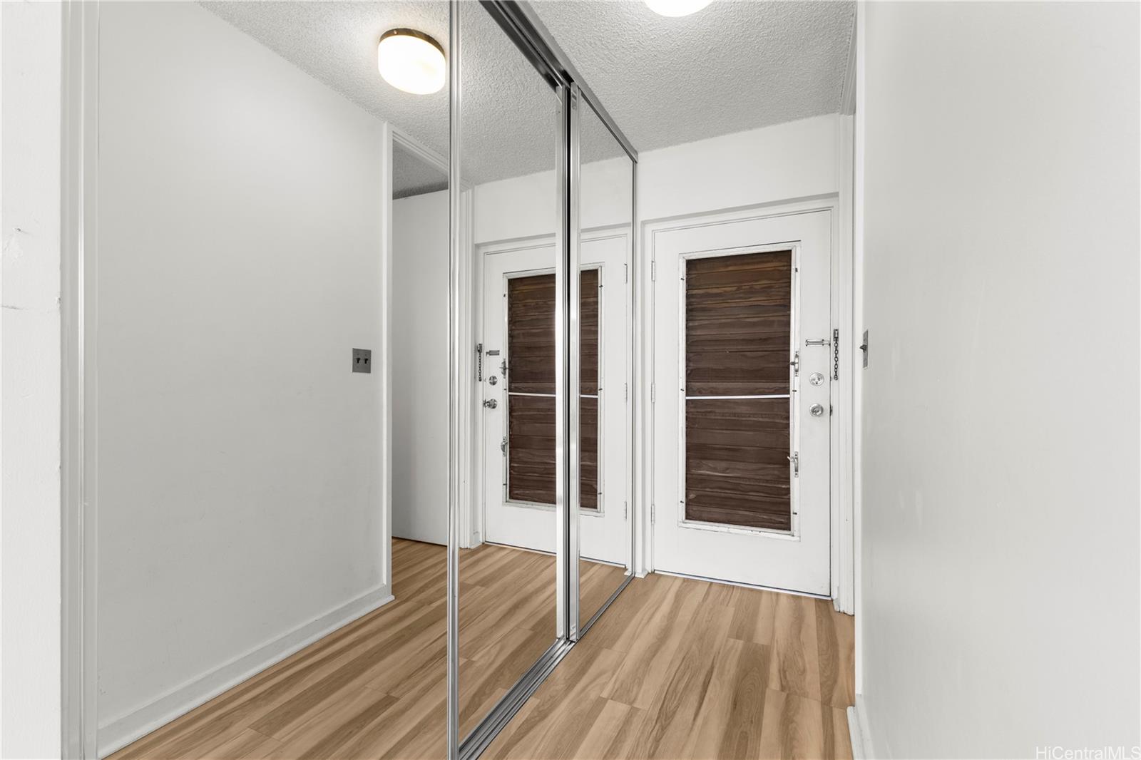 Punahou Gardens Apts condo # A713, Honolulu, Hawaii - photo 2 of 14