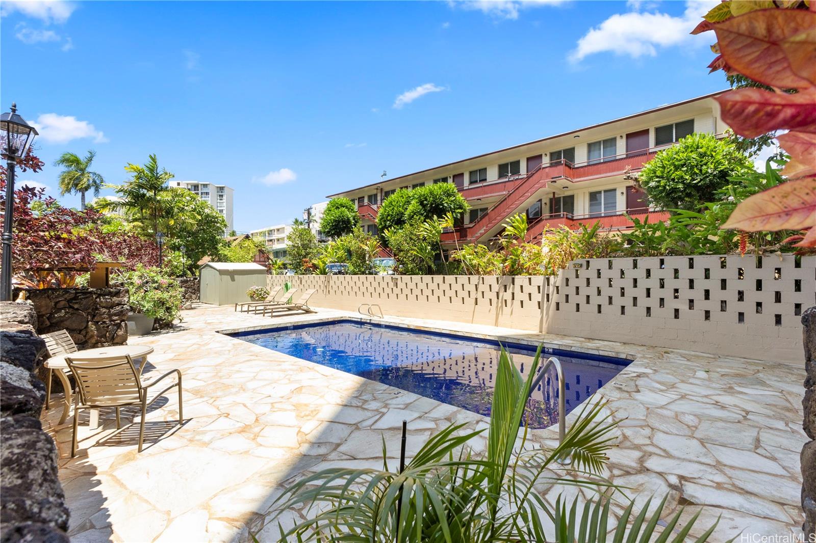 Punahou Gardens Apts condo # A713, Honolulu, Hawaii - photo 13 of 14