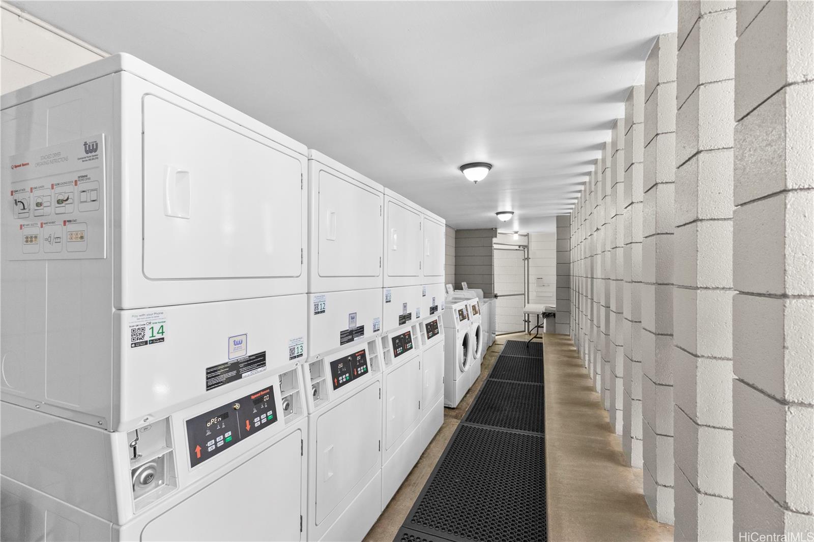 Punahou Gardens Apts condo # A713, Honolulu, Hawaii - photo 14 of 14