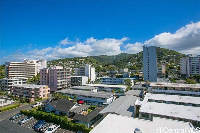 Punahou Gardens Apts condo # A804, Honolulu, Hawaii - photo 4 of 25