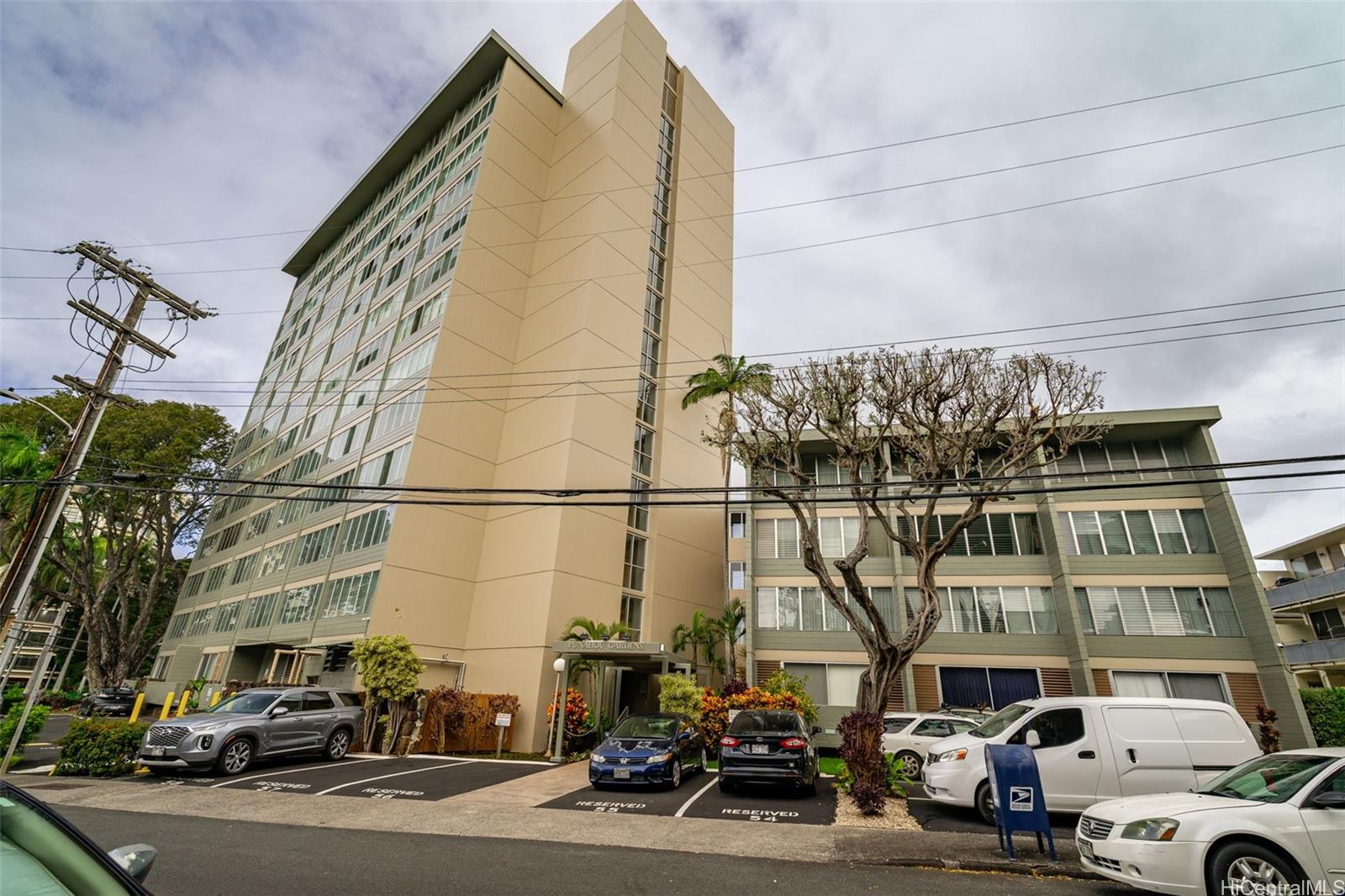 Punahou Gardens Apts condo # A810, Honolulu, Hawaii - photo 11 of 22