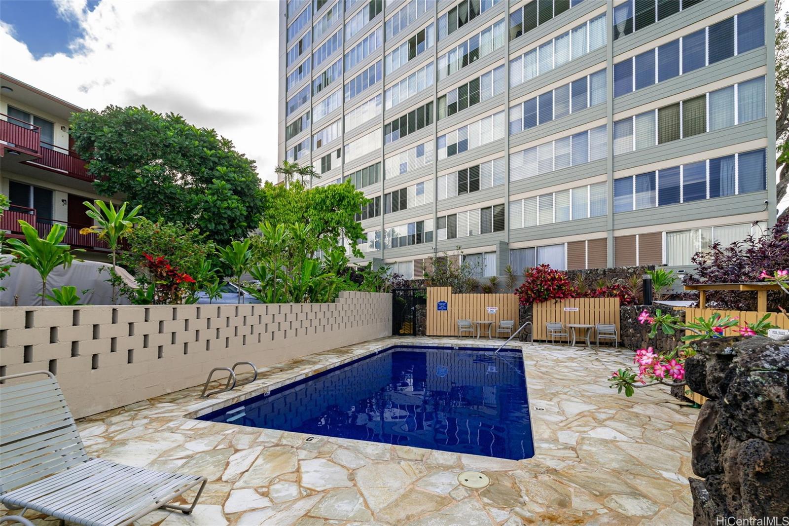 Punahou Gardens Apts condo # A810, Honolulu, Hawaii - photo 11 of 18