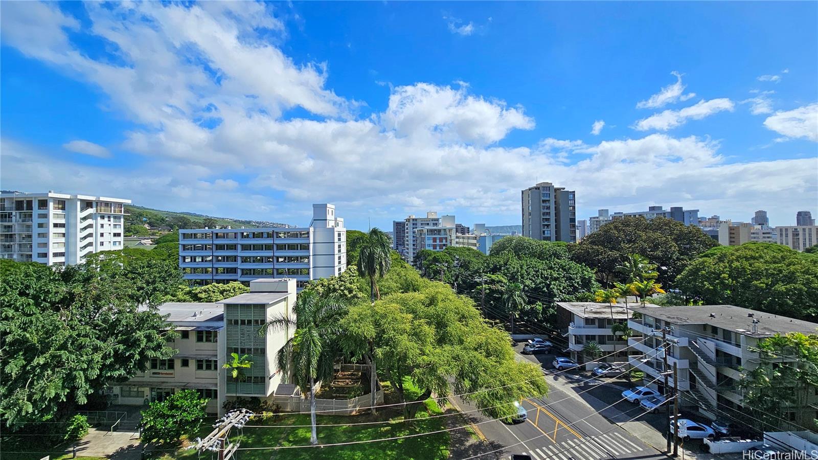 Punahou Gardens Apts condo # A811, Honolulu, Hawaii - photo 9 of 11