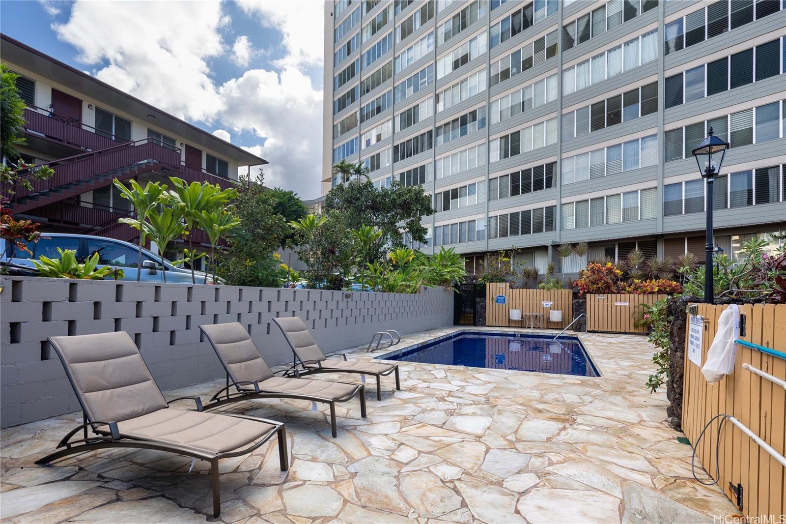 Punahou Gardens Apts condo # A913, Honolulu, Hawaii - photo 6 of 10
