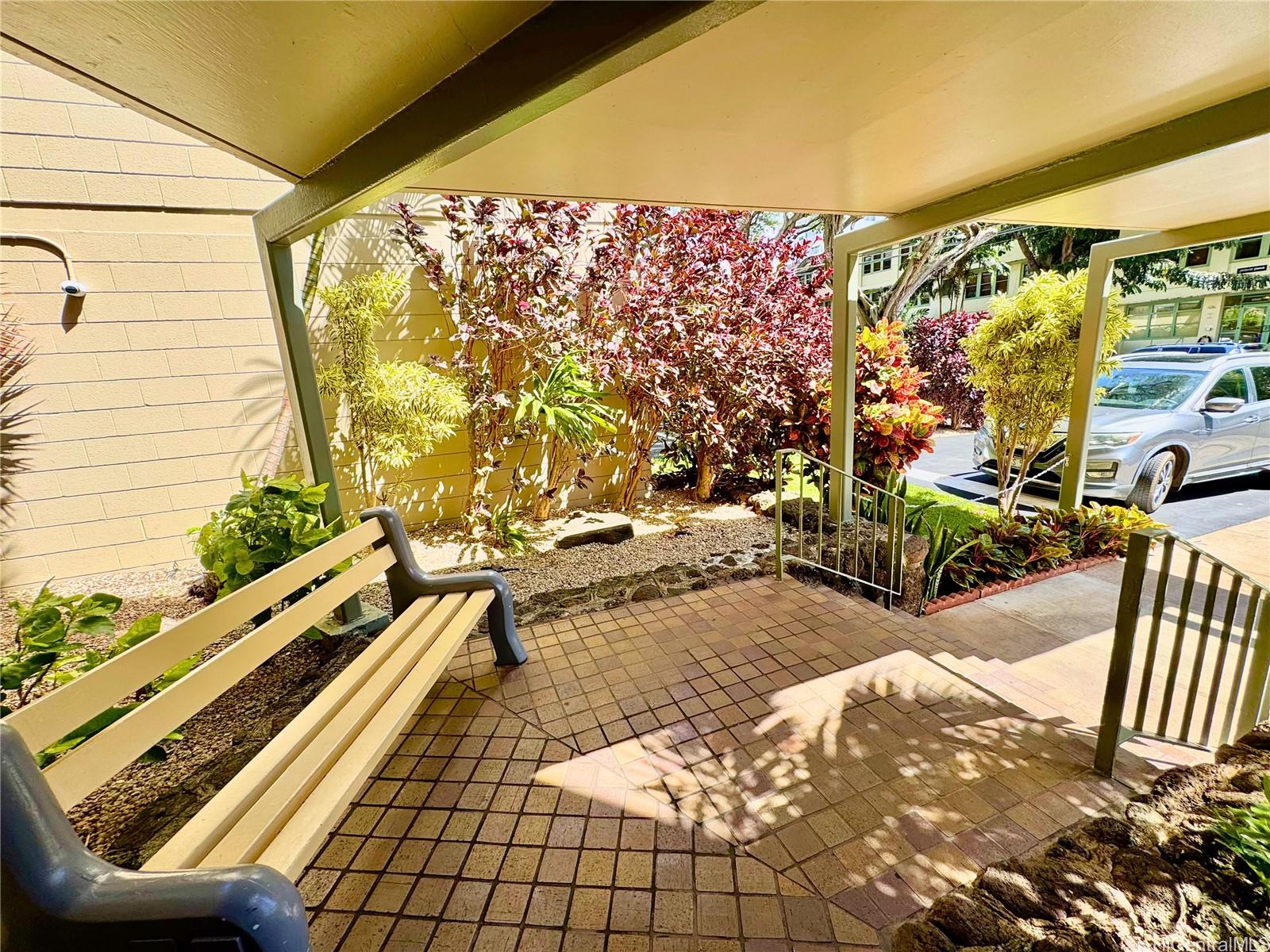 Punahou Gardens Apts condo # B403, Honolulu, Hawaii - photo 10 of 14