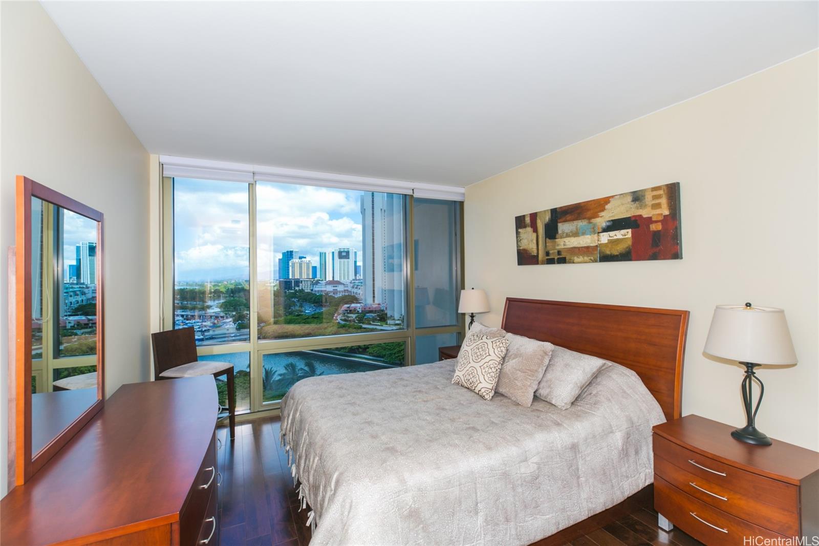 1551 Ala Wai Blvd Honolulu - Rental - photo 15 of 18