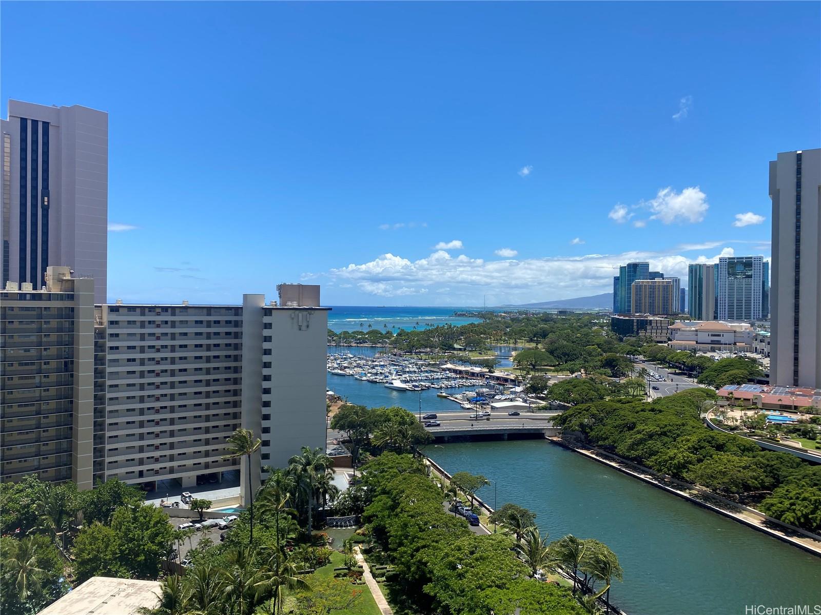 The Watermark condo # 1603, Honolulu, Hawaii - photo 8 of 15