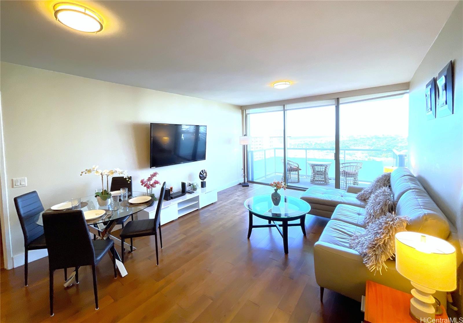 The Watermark condo # 1603, Honolulu, Hawaii - photo 2 of 22