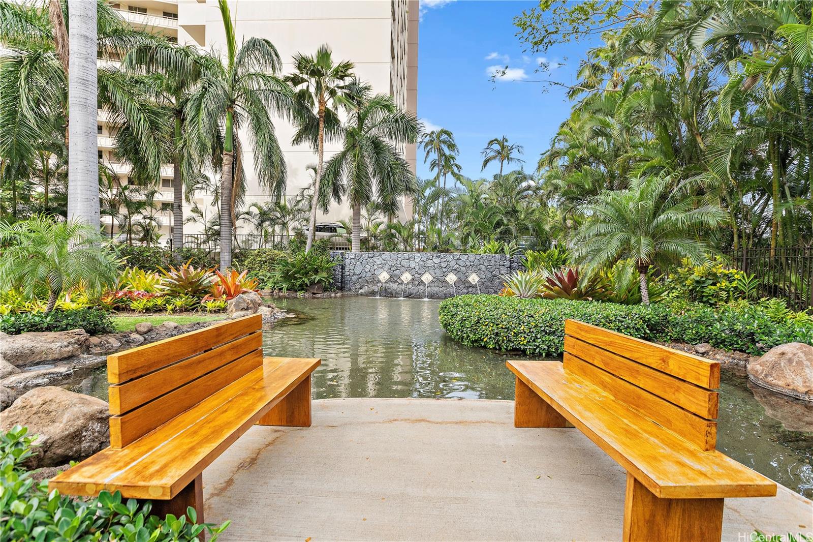 The Watermark condo # 1603, Honolulu, Hawaii - photo 16 of 22