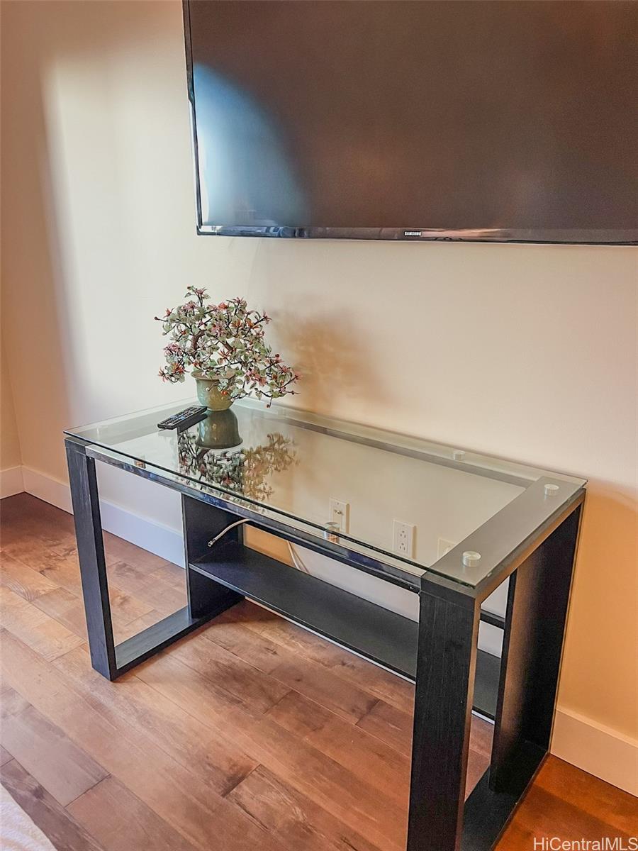 The Watermark condo # 1603, Honolulu, Hawaii - photo 7 of 14