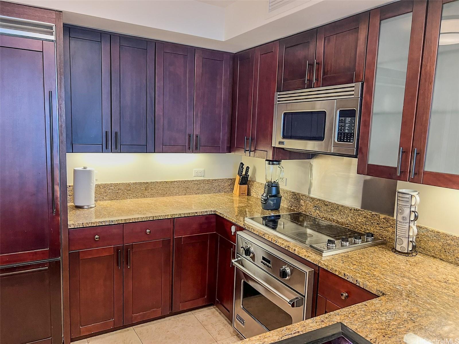 The Watermark condo # 1603, Honolulu, Hawaii - photo 9 of 14