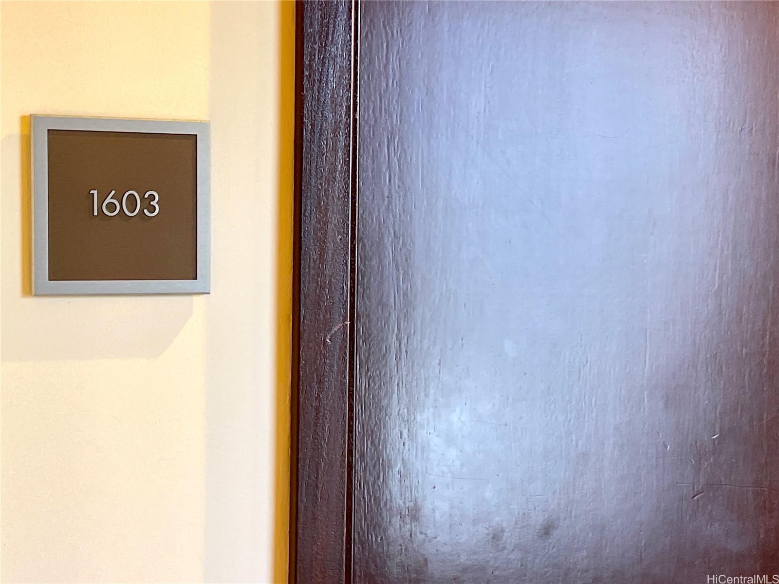 The Watermark condo # 1603, Honolulu, Hawaii - photo 10 of 16