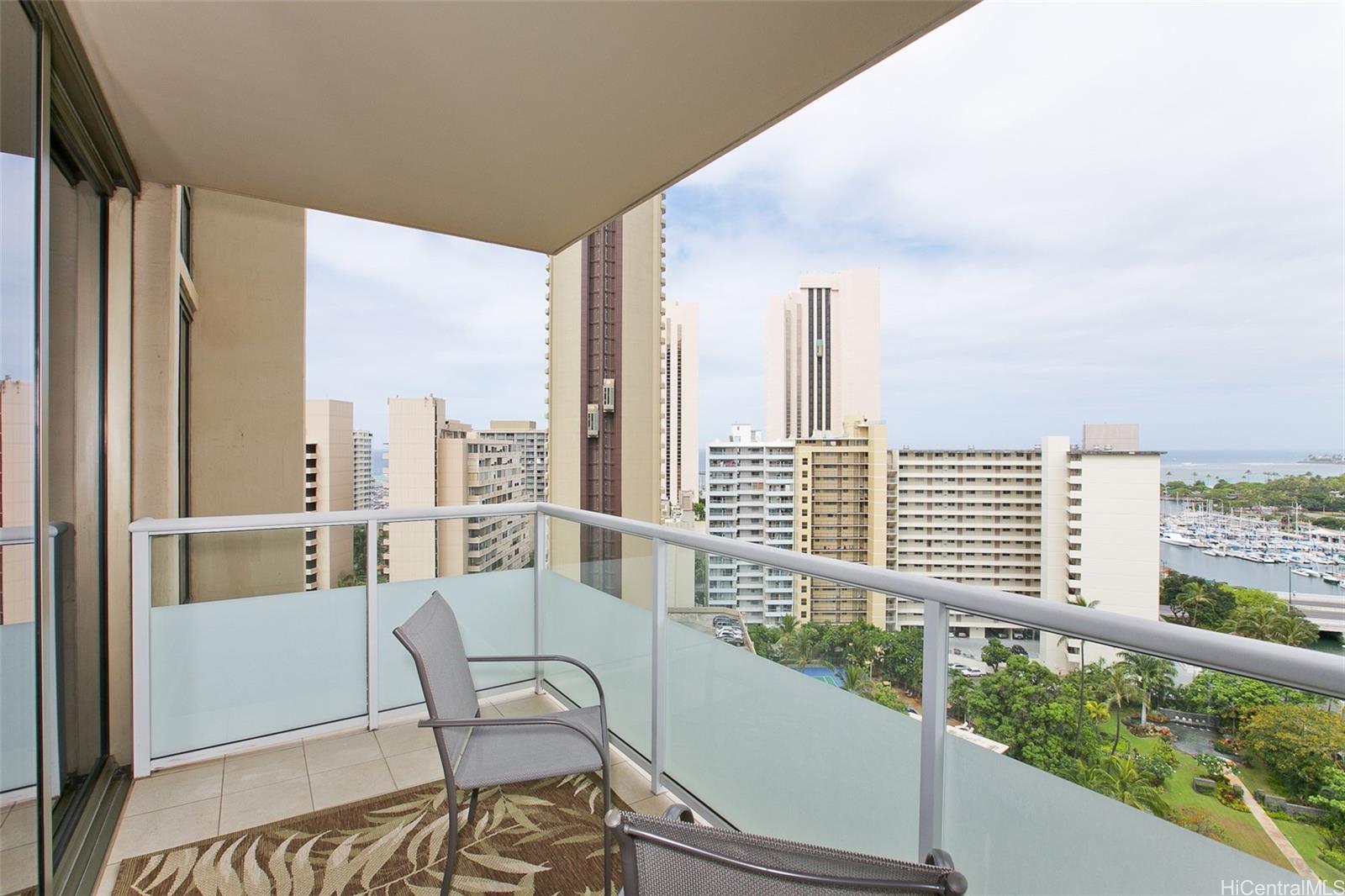 1551 Ala Wai Blvd Honolulu - Rental - photo 2 of 19