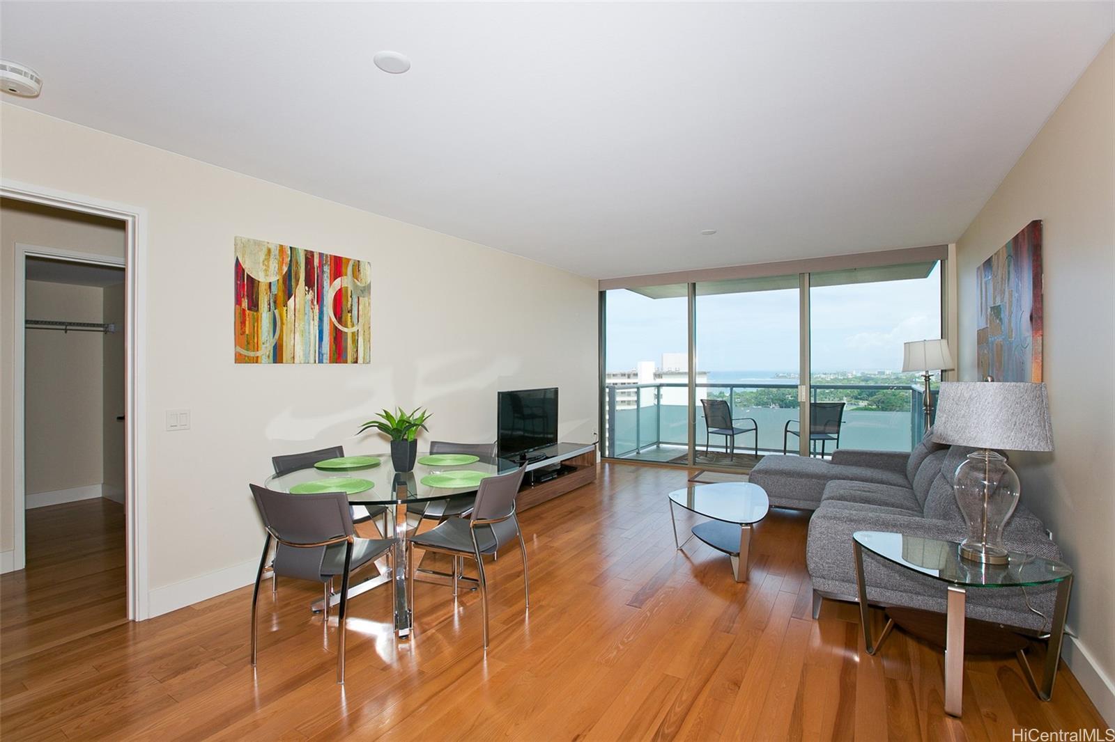 1551 Ala Wai Blvd Honolulu - Rental - photo 10 of 19