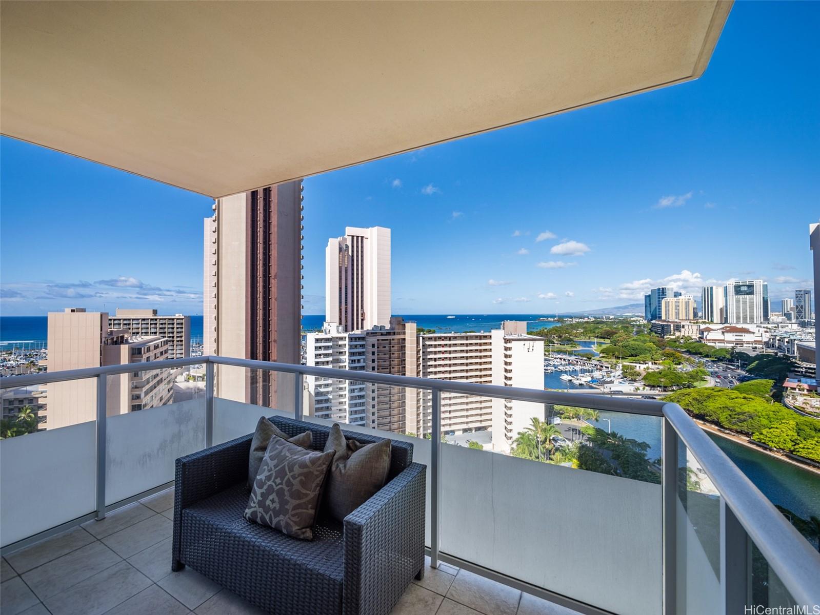 The Watermark condo # 1905, Honolulu, Hawaii - photo 16 of 25