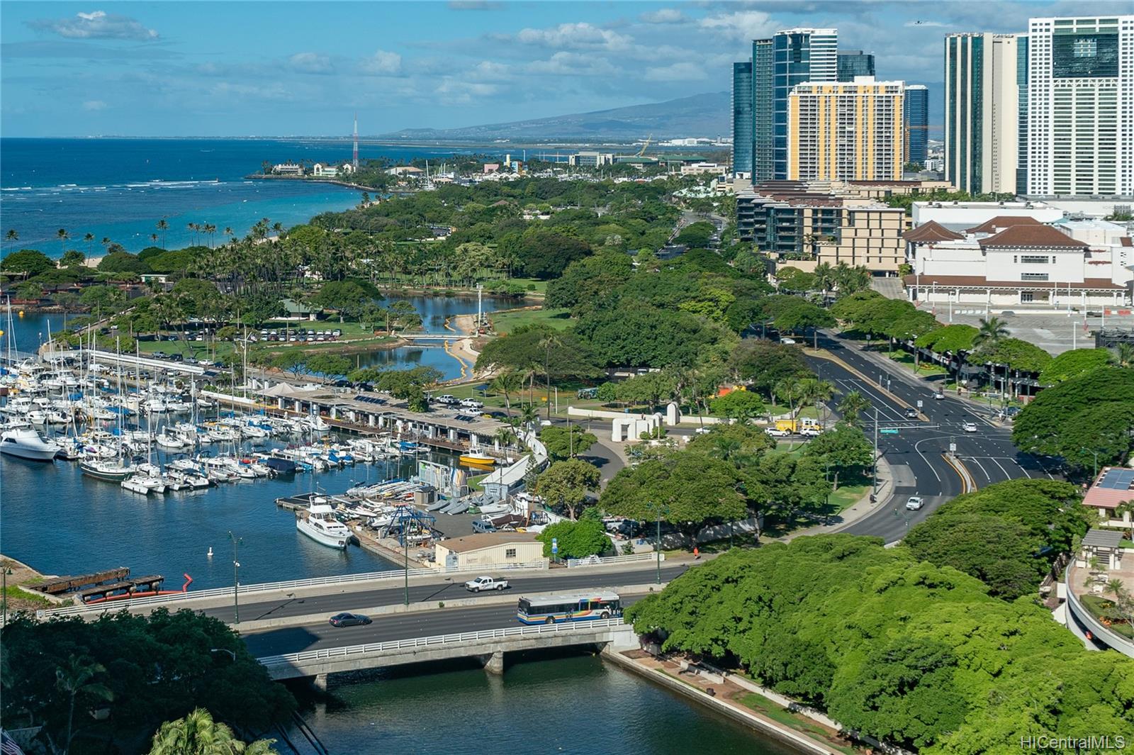 The Watermark 2204, 1551 Ala Wai Blvd, Honolulu Waikiki