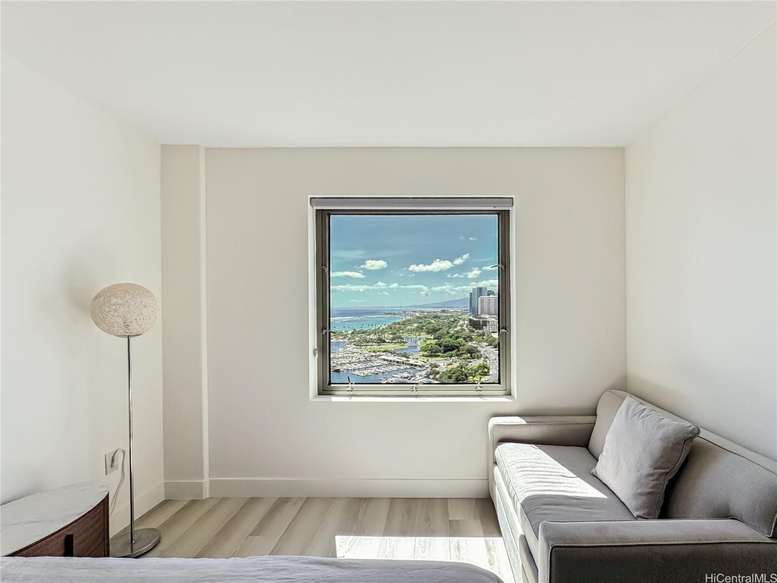 1551 Ala Wai Blvd Honolulu - Rental - photo 8 of 24