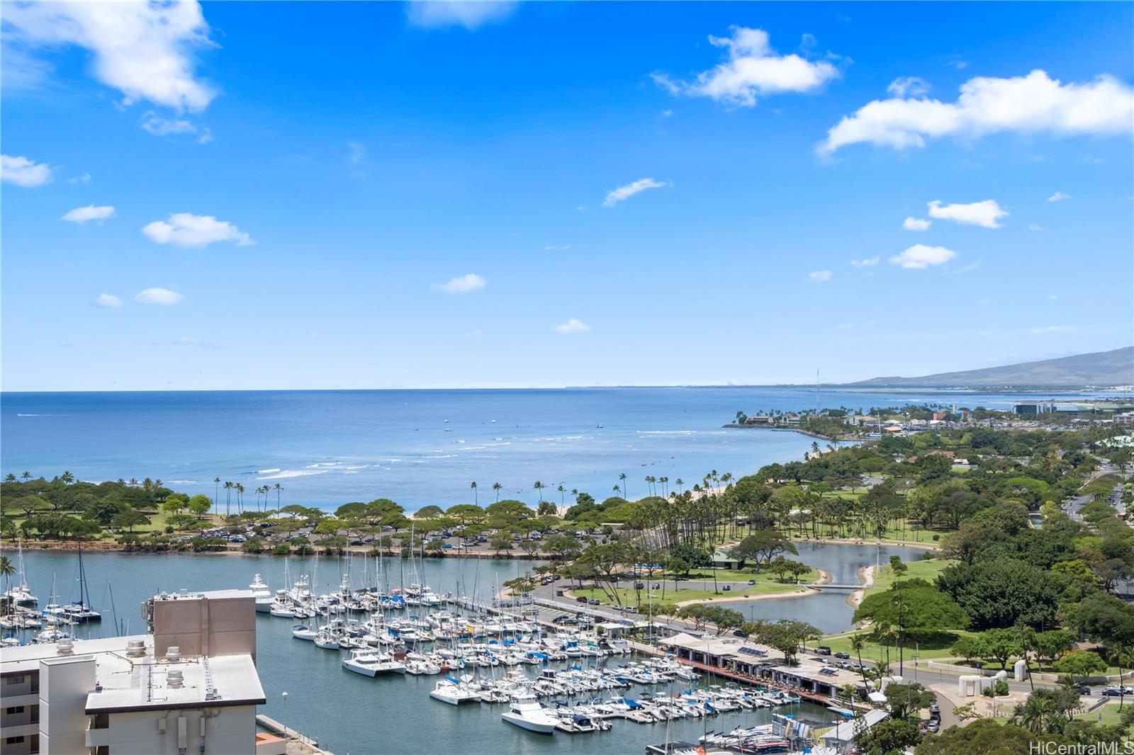 The Watermark condo # 2502, Honolulu, Hawaii - photo 16 of 18