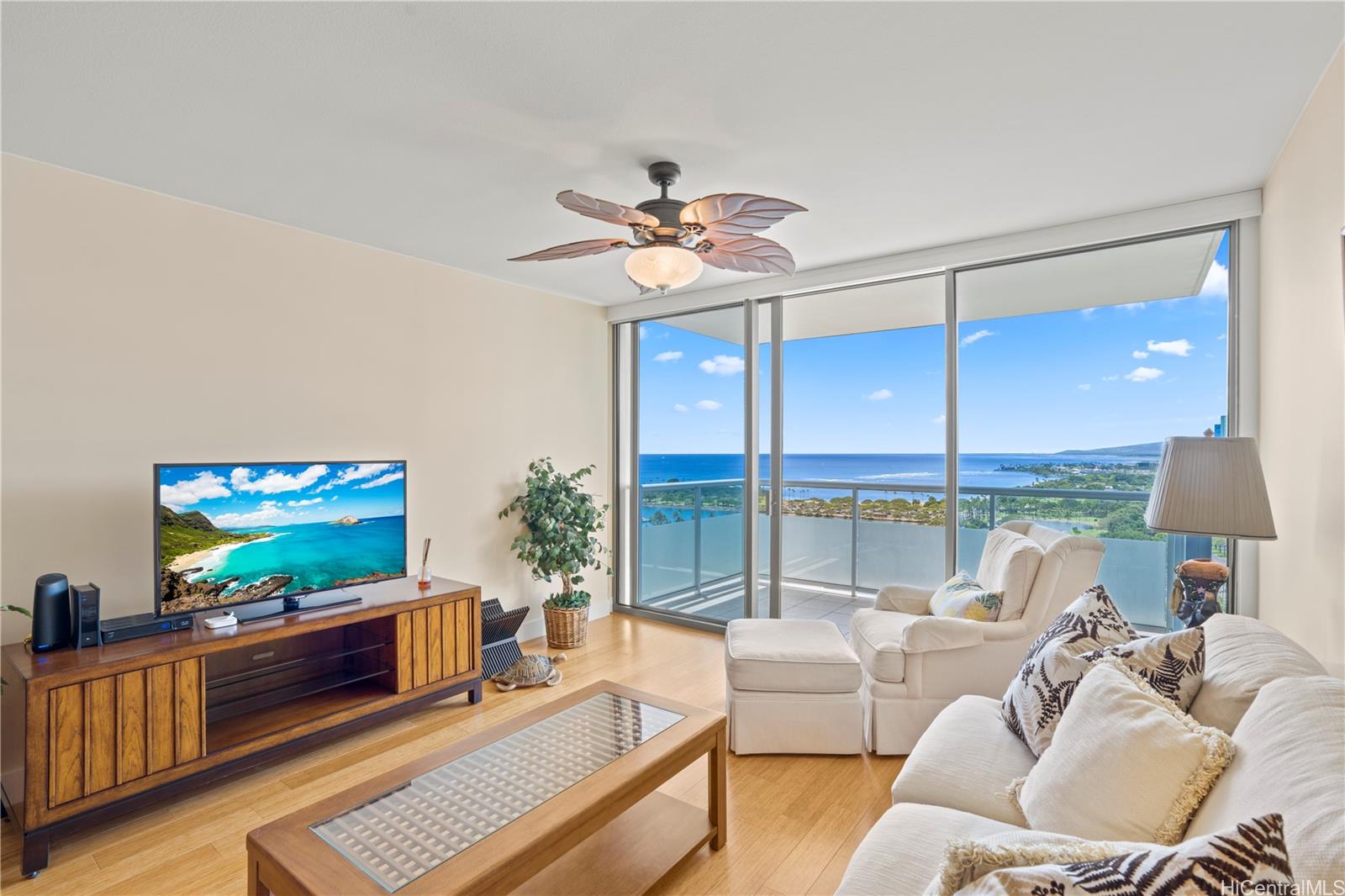 The Watermark condo # 2502, Honolulu, Hawaii - photo 3 of 18