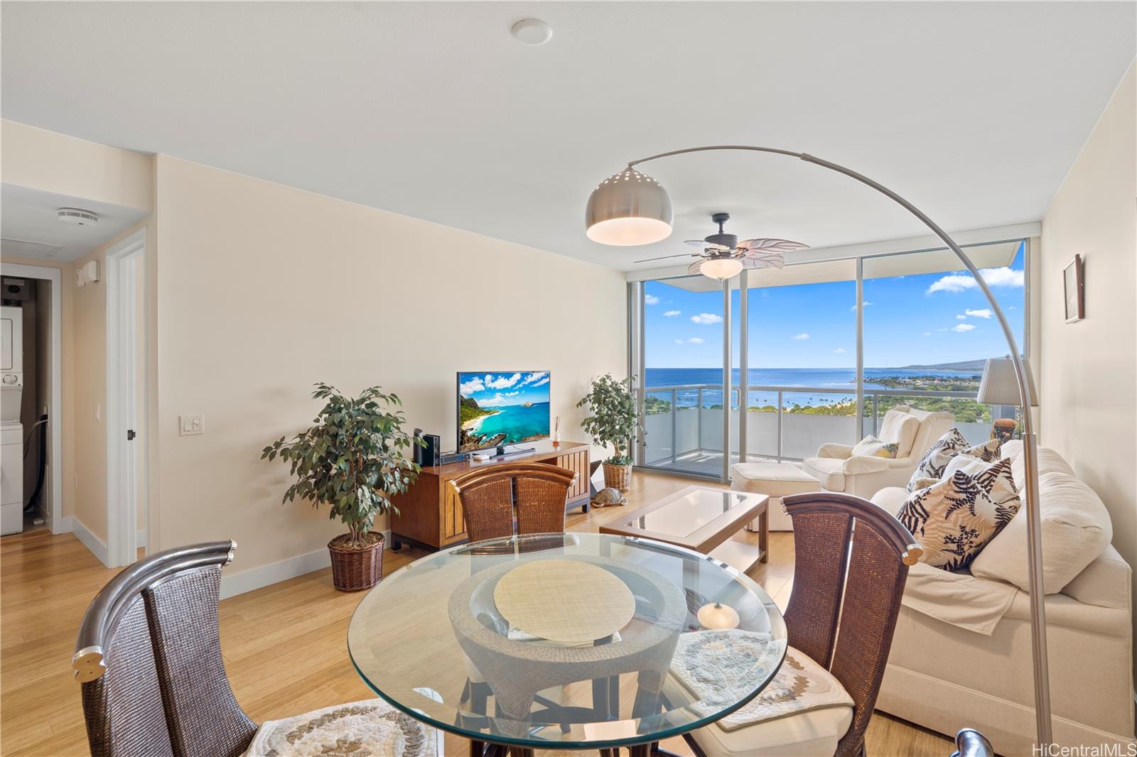 The Watermark condo # 2502, Honolulu, Hawaii - photo 6 of 18