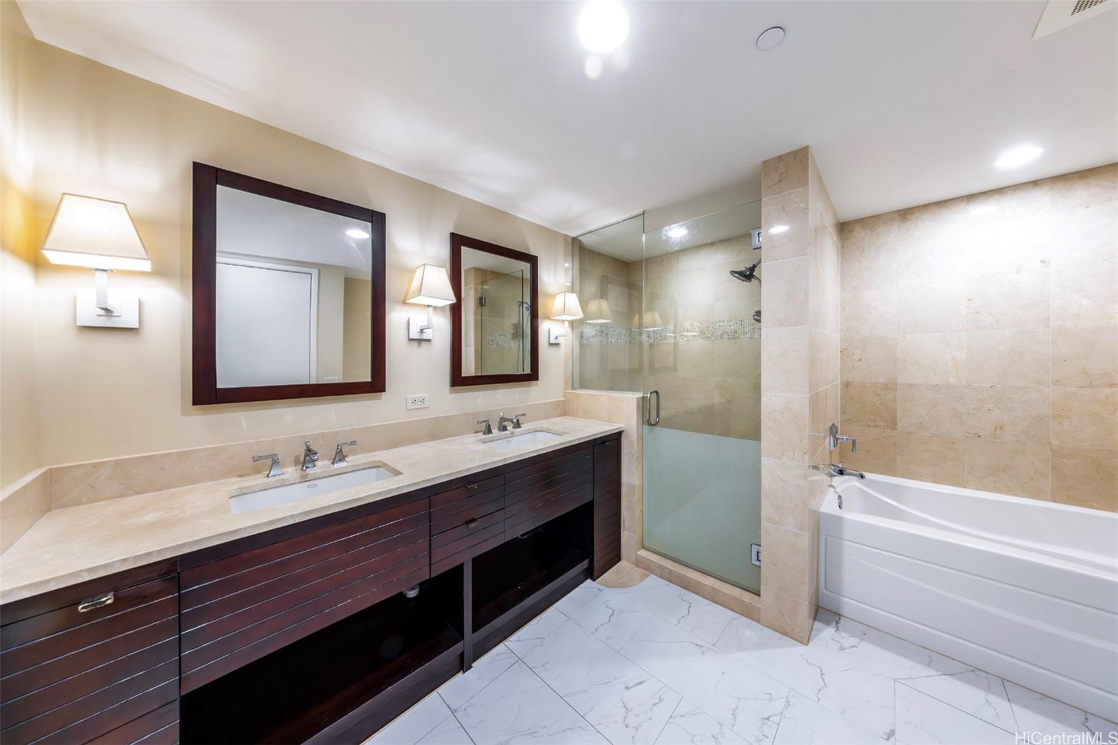 The Watermark condo # 2903, Honolulu, Hawaii - photo 15 of 25