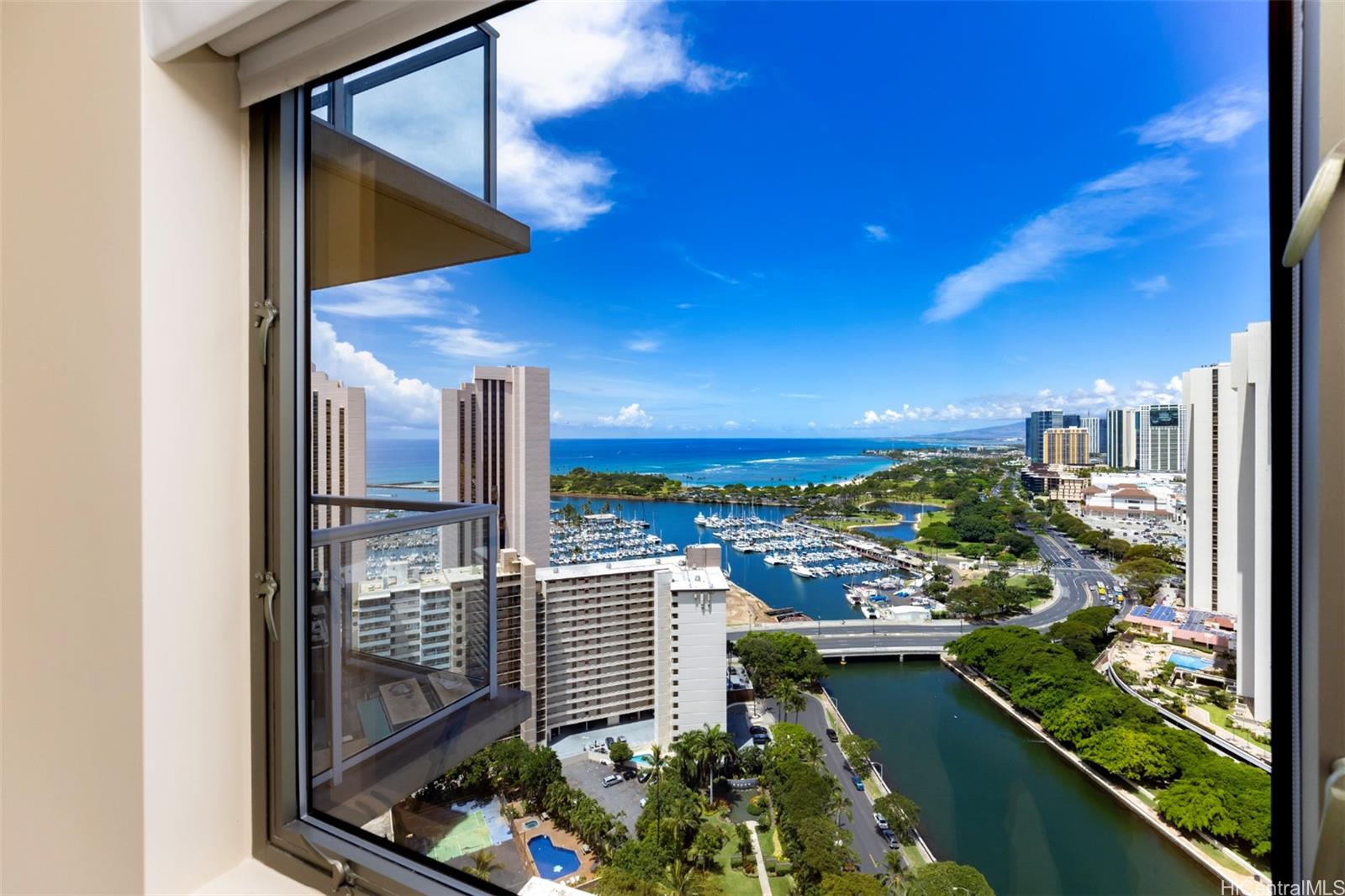 The Watermark condo # 2903, Honolulu, Hawaii - photo 18 of 25