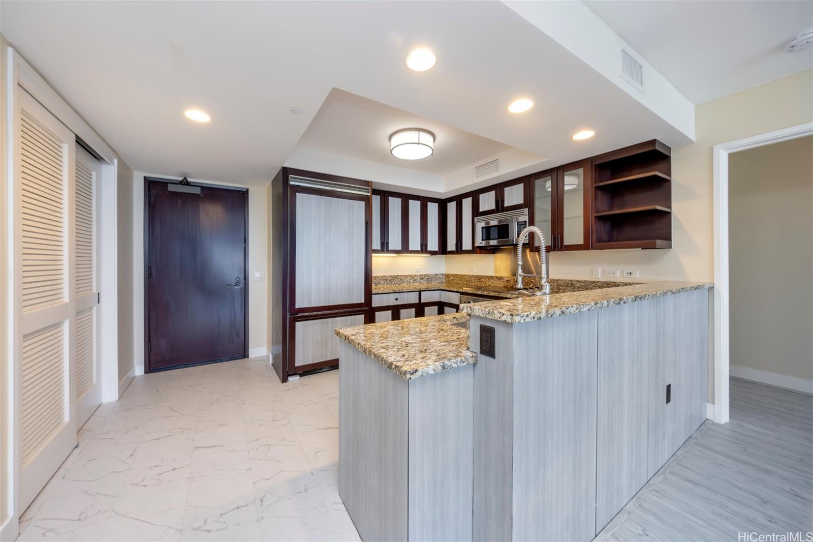 The Watermark condo # 2903, Honolulu, Hawaii - photo 9 of 25