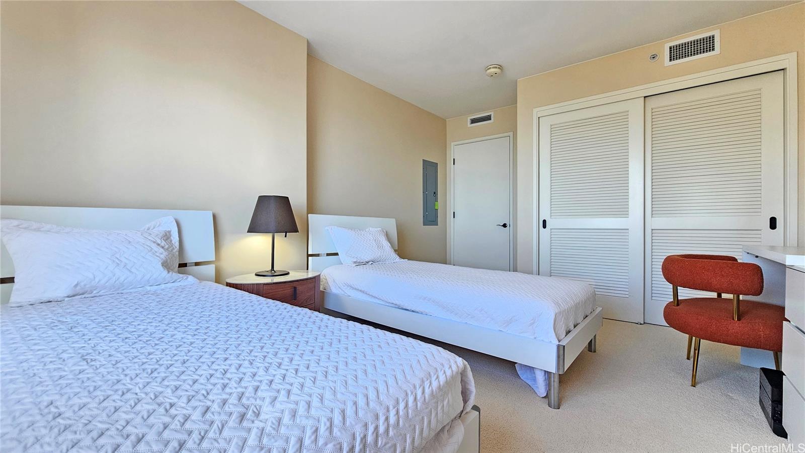 The Watermark condo # 3102, Honolulu, Hawaii - photo 8 of 25