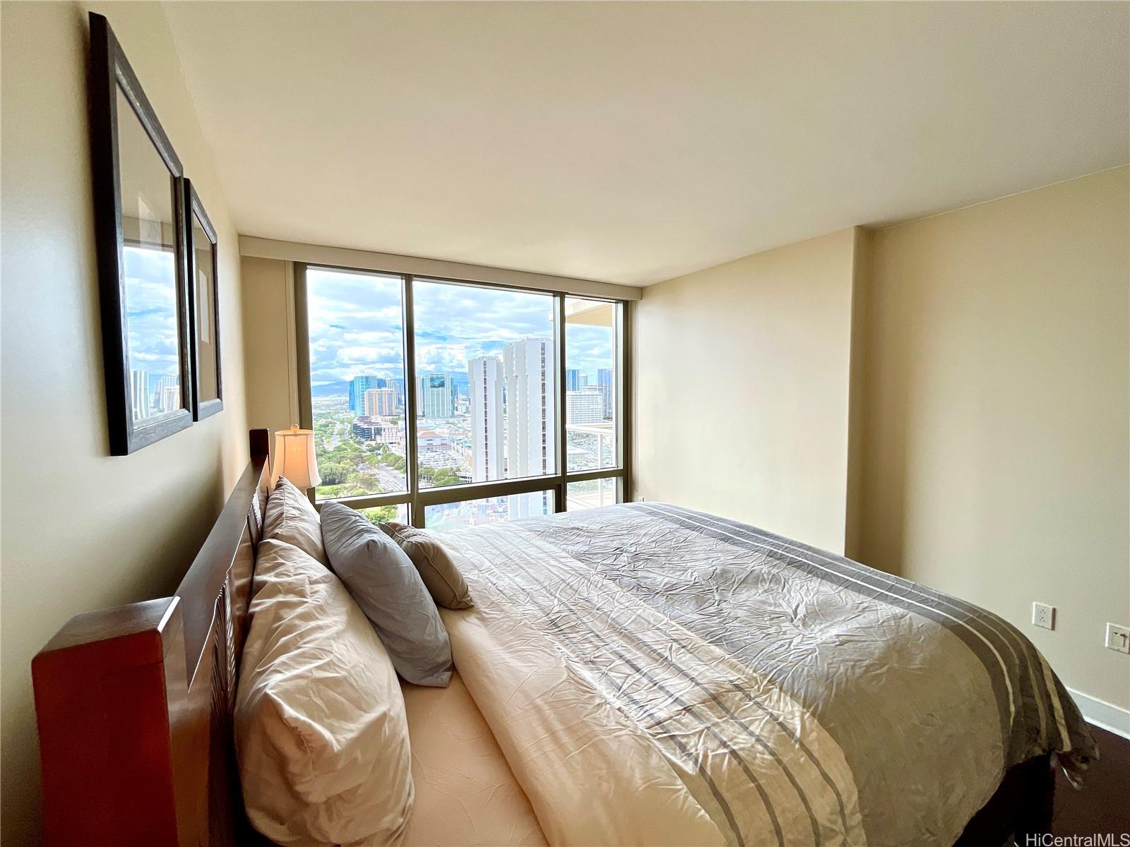 The Watermark condo # 3104, Honolulu, Hawaii - photo 3 of 20