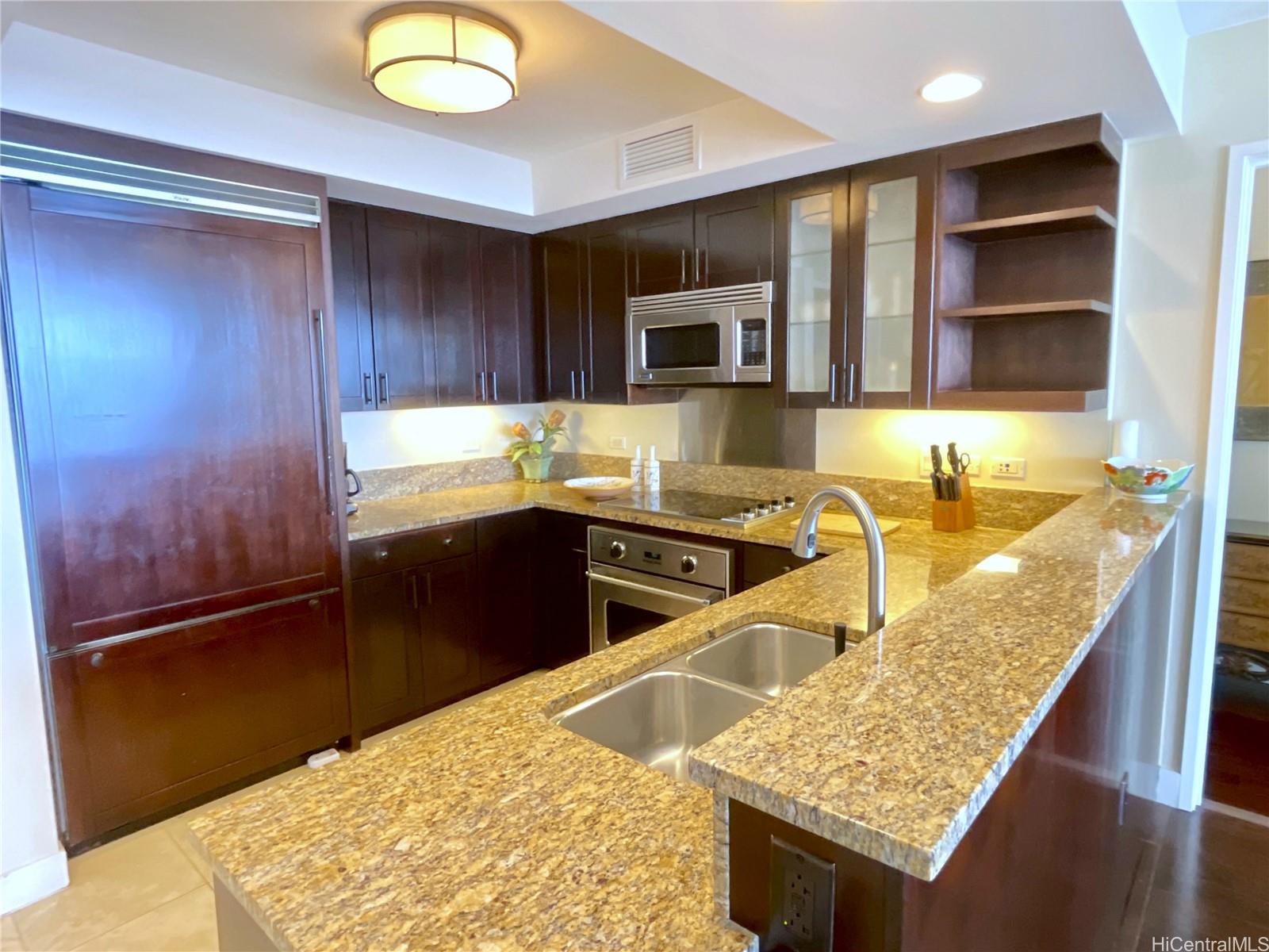 The Watermark condo # 3104, Honolulu, Hawaii - photo 10 of 20