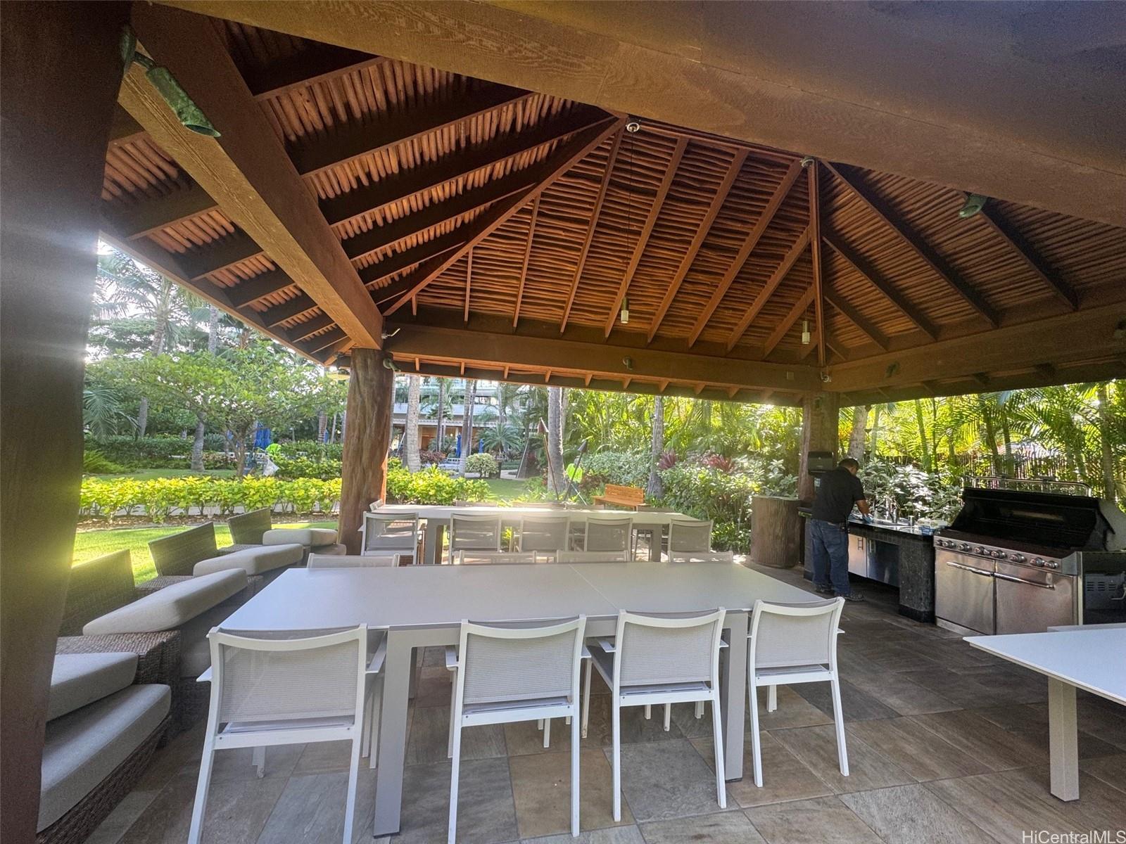 The Watermark condo # 3306, Honolulu, Hawaii - photo 5 of 10