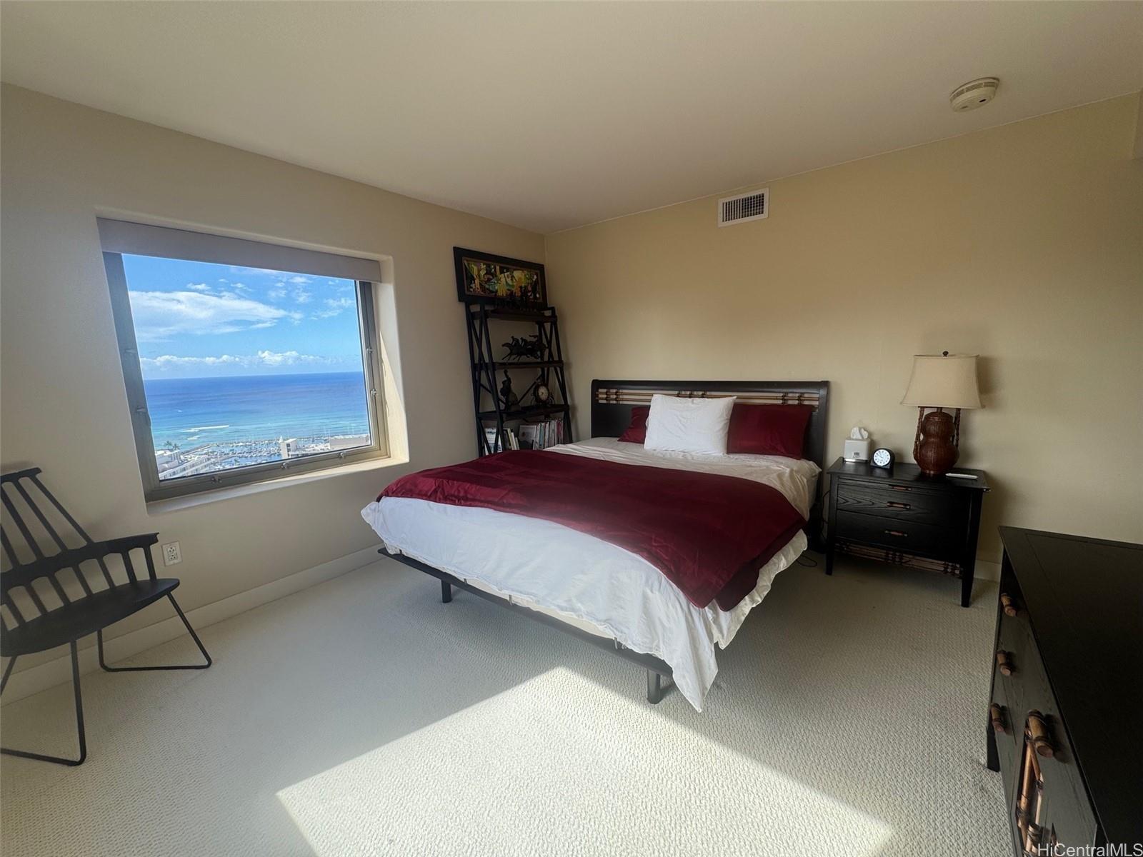 The Watermark condo # 3306, Honolulu, Hawaii - photo 9 of 10