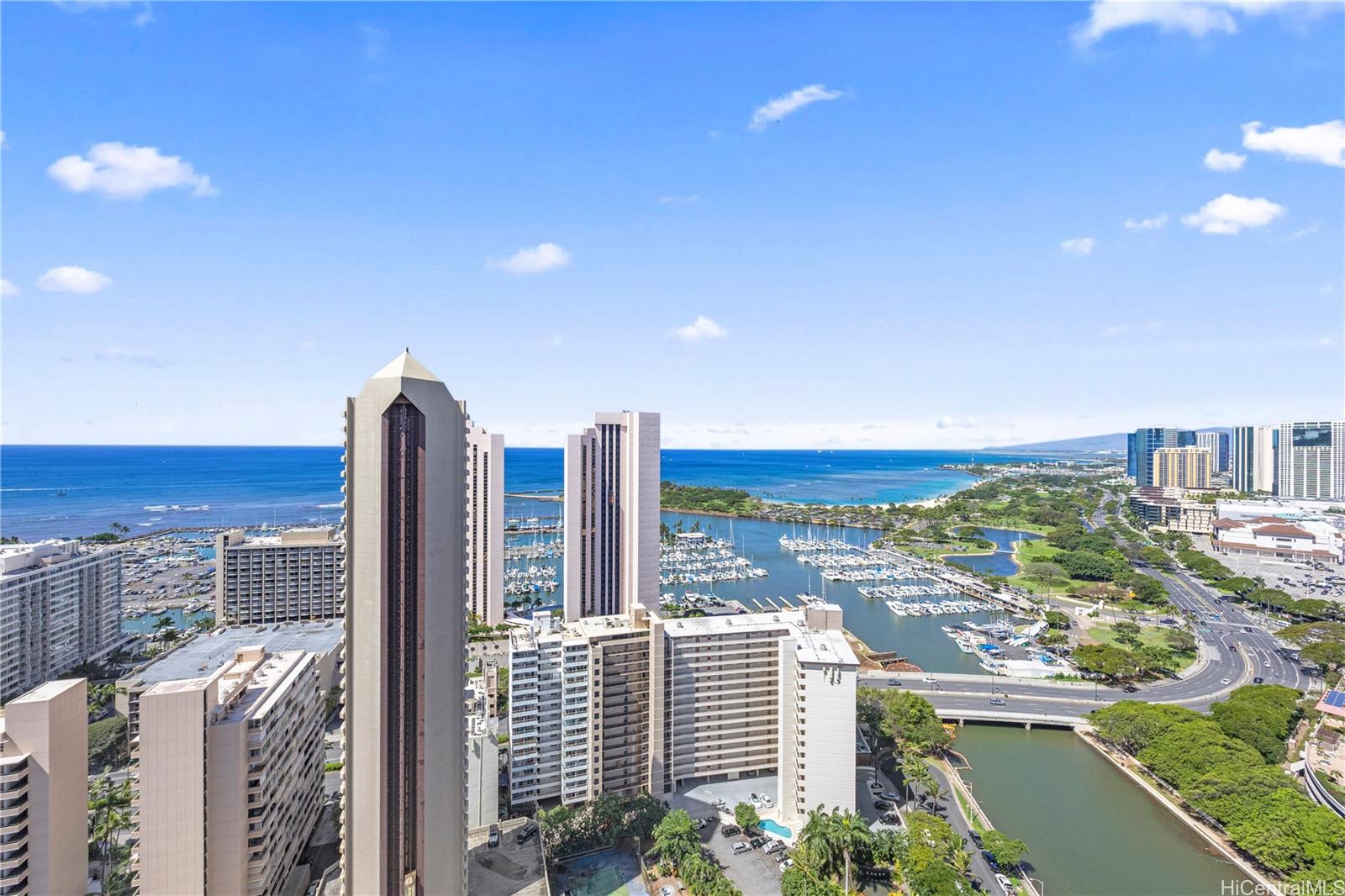 1551 Ala Wai Blvd Honolulu - Rental - photo 14 of 16