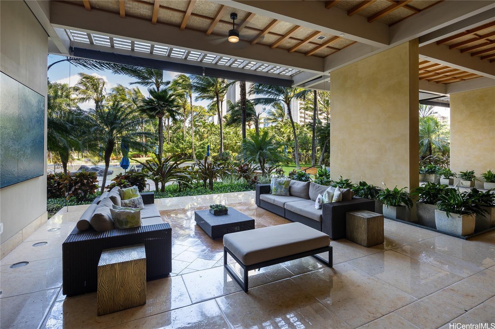 The Watermark condo # 401, Honolulu, Hawaii - photo 10 of 14