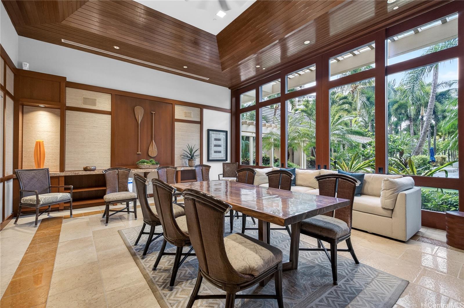 The Watermark condo # 504, Honolulu, Hawaii - photo 18 of 21