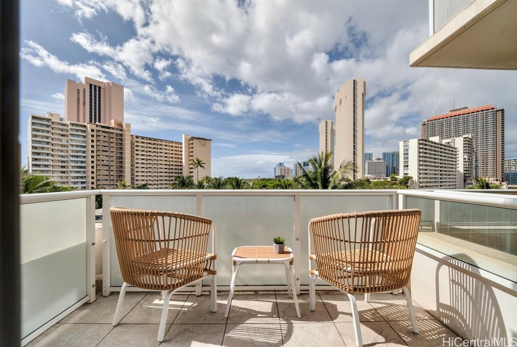 The Watermark condo # 504, Honolulu, Hawaii - photo 9 of 21