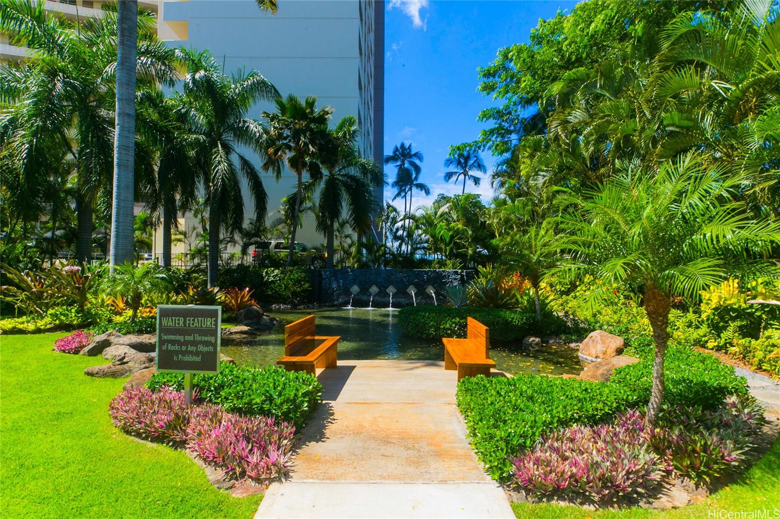 The Watermark condo # 703, Honolulu, Hawaii - photo 5 of 24