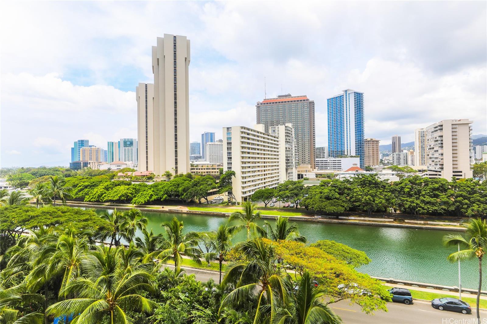 The Watermark condo # 703, Honolulu, Hawaii - photo 10 of 23