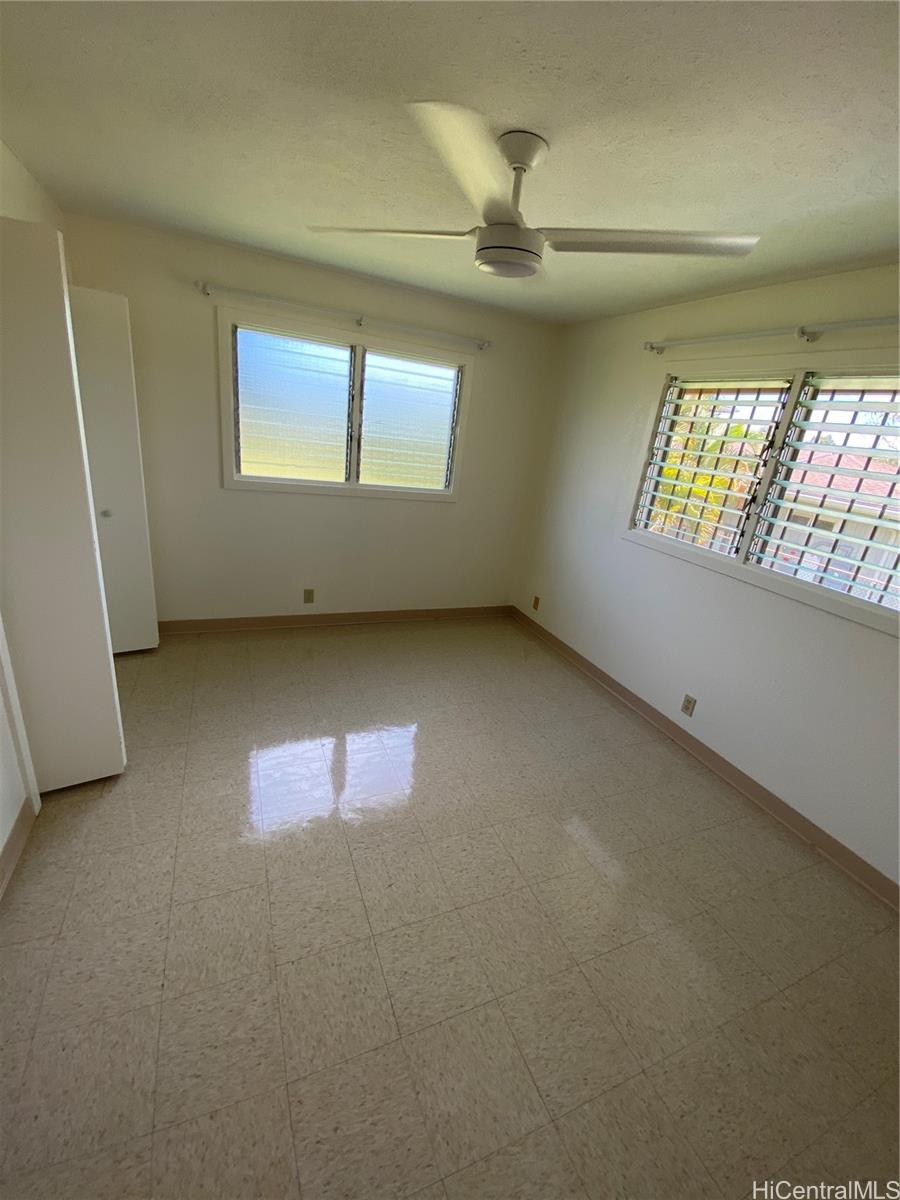 1553 Glen Ave Wahiawa - Rental - photo 19 of 25